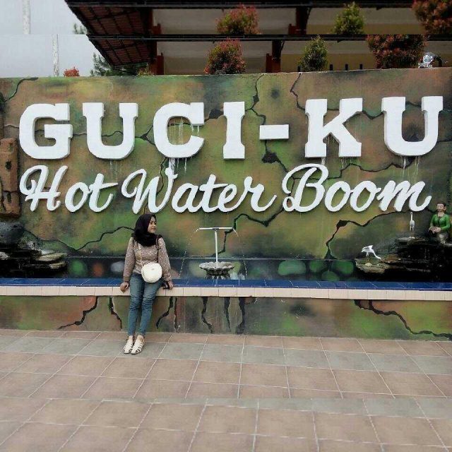 wisata tegal guciku water boom, jalan-jalan tegal